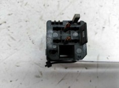 Recambio de boton antiniebla trasero para land rover range rover vogue turbo diesel referencia OEM IAM    2