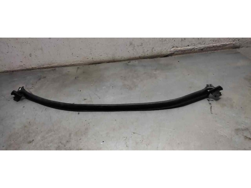 Recambio de lameaguas para peugeot 3008 confort referencia OEM IAM 9683267280  