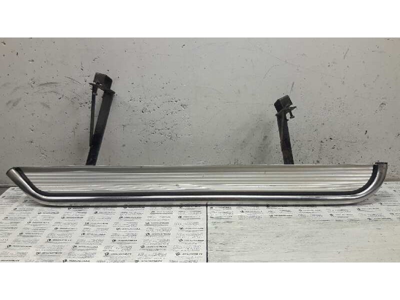 Recambio de peldaño izquierdo para tata safari 1.9 referencia OEM IAM   