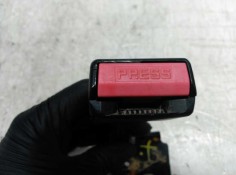 Recambio de enganche cinturon trasero izquierdo para peugeot 307 (s1) xs referencia OEM IAM    2