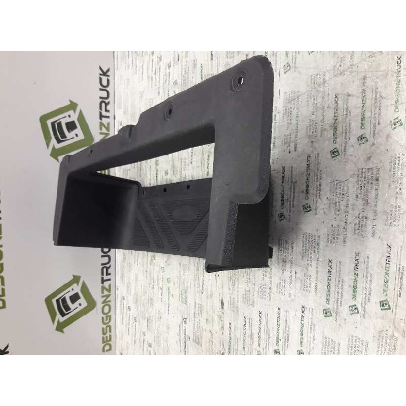 Recambio de peldaño derecho para ford transit mod. 2000 combi ft 330 2.4 largo referencia OEM IAM   