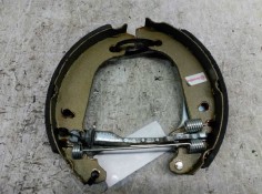 Recambio de zapatas de freno traseras para peugeot 205 berlina xad / xad multi referencia OEM IAM   