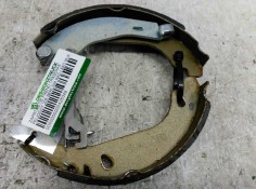Recambio de zapatas de freno traseras para peugeot 205 berlina xad / xad multi referencia OEM IAM    2