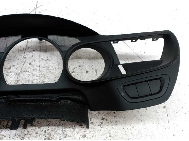 Recambio de guarnecidos cuadro de instrumentos para citroën c5 berlina 1.6 hdi fap referencia OEM IAM 9682386677  