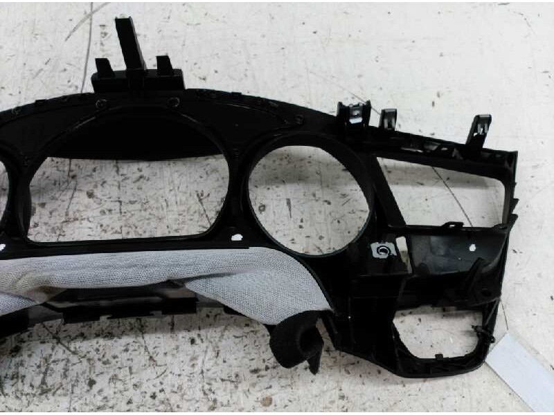 Recambio de guarnecidos cuadro de instrumentos para citroën c5 berlina 1.6 hdi fap referencia OEM IAM 9682386677  