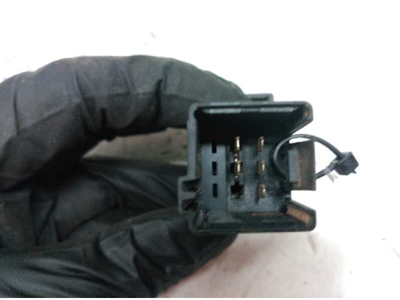 Recambio de boton antiniebla trasero para peugeot 406 berlina (s1/s2) stdt referencia OEM IAM   