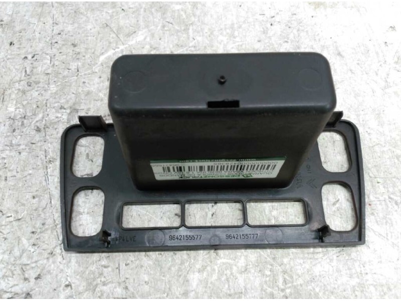 Recambio de guarnecidos consola de mandos para citroën xsara berlina 1.6 16v chrono referencia OEM IAM   