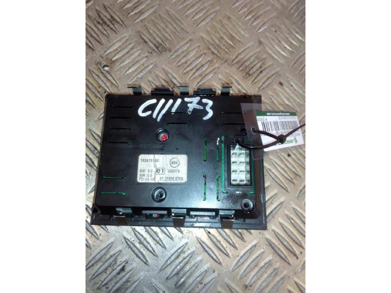 Recambio de mando radio para man tg - a 18.xxx fg / bb   (e3/e4) l referencia OEM IAM 81255056759  