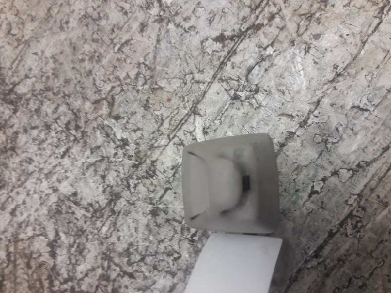 Recambio de soportes de parasoles para volvo c30 d5 r-design referencia OEM IAM  IZQUIERDO 