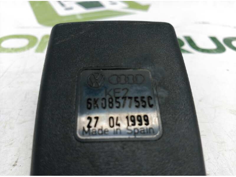 Recambio de enganche de cinturon derecho para seat ibiza (6k) referencia OEM IAM 6K0857755C  