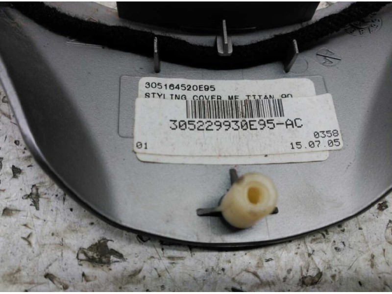 Recambio de mando radio para bmw serie 3 berlina (e90) 320d referencia OEM IAM 695656001  