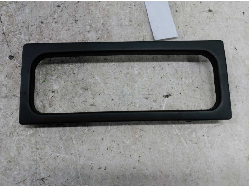 Recambio de guarnecido radio para citroën xsara berlina 1.9d image referencia OEM IAM 9625333077  