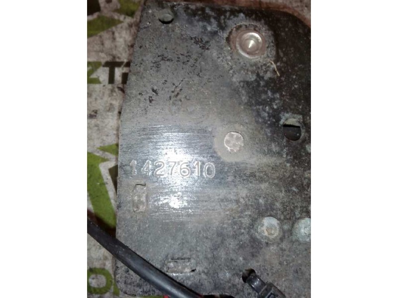 Recambio de cierre cabina derecho para daf serie xf105.xxx fsa 4x2 space-cab referencia OEM IAM 1427610  