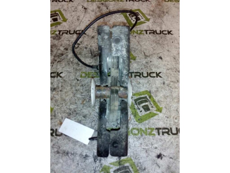 Recambio de cierre cabina derecho para daf serie xf105.xxx fsa 4x2 space-cab referencia OEM IAM 1427610  