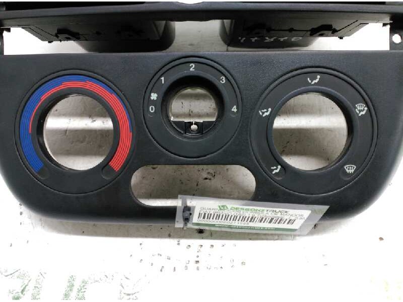 Recambio de guarnecidos consola de mandos para fiat bravo (182) 1.9 turbodiesel referencia OEM IAM   