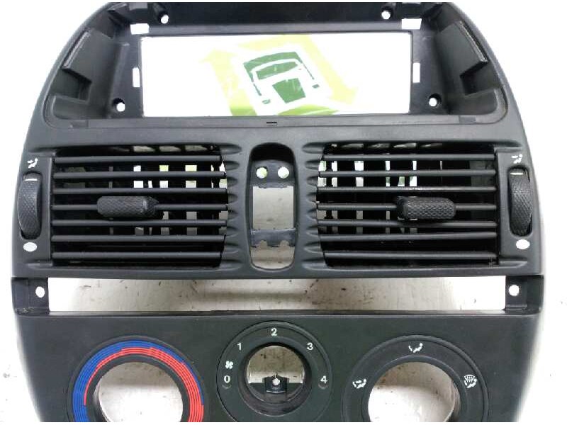 Recambio de guarnecidos consola de mandos para fiat bravo (182) 1.9 turbodiesel referencia OEM IAM   