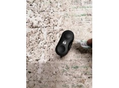 Recambio de mando cierre centralizado para dacia duster ambiance 4x2 referencia OEM IAM 870250 5 PINS 