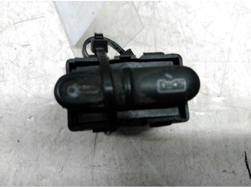 Recambio de mando cierre centralizado para seat cordoba berlina (6k2) stella referencia OEM IAM 6H096212A  