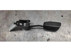 Recambio de enganche cinturon trasero izquierdo para peugeot 307 cc (s1) 2.0 referencia OEM IAM 4512064  