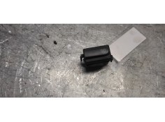 Recambio de boton antivaho para renault clio ii fase ii (b/cb0) dynamique referencia OEM IAM   6 PINS