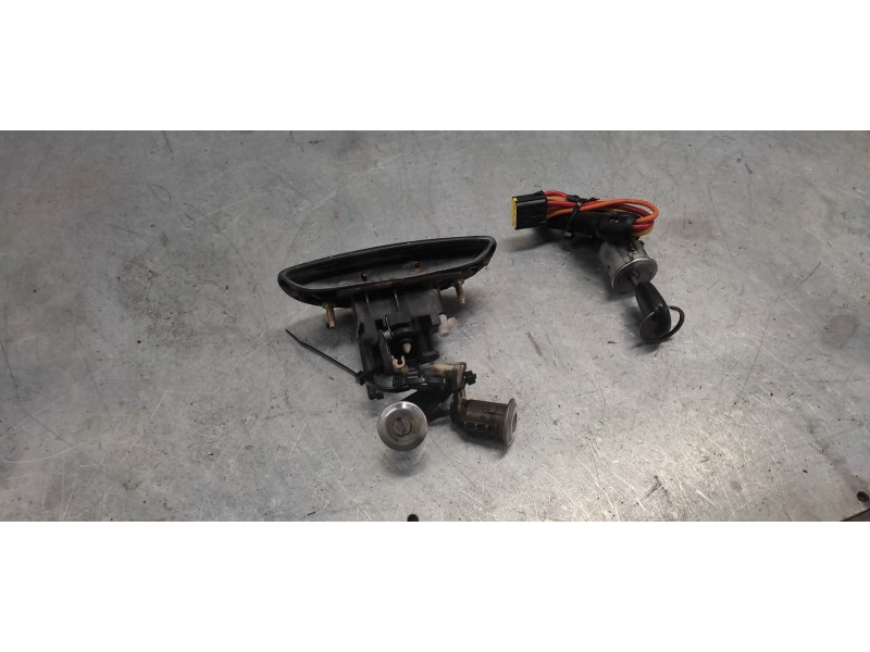 Recambio de juego arranque y bombillos para renault megane i scenic (ja0) 1.9dti alize referencia OEM IAM   