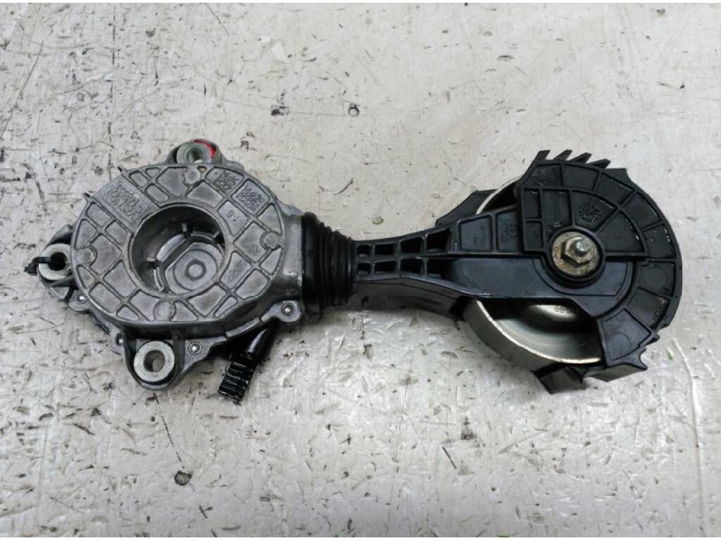 Recambio de polea tensora para peugeot 207 sw confort referencia OEM IAM   