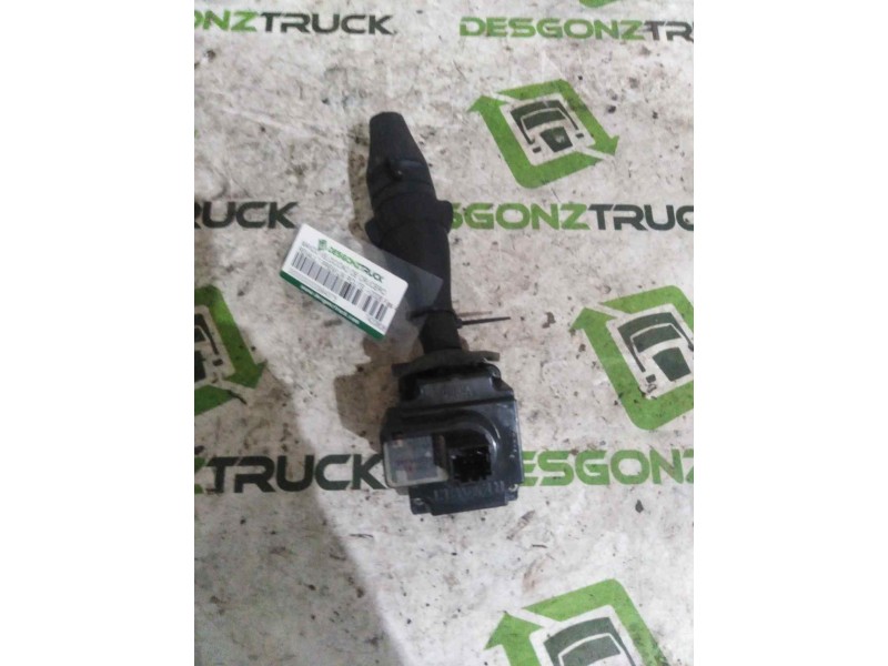 Recambio de mando velocidad de crucero para renault premium route 2006 fas 4x2 larga distancia referencia OEM IAM 7420808188  