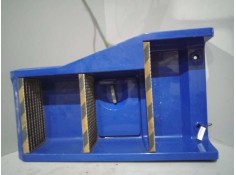 Recambio de peldaño izquierdo para renault magnum ab 2005 12.8 diesel referencia OEM IAM 5010606153 5010606162 501059925