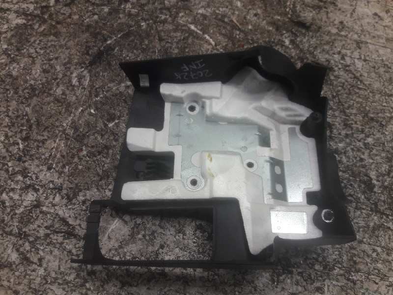 Recambio de guarnecidos volante para citroën c4 lim. seduction referencia OEM IAM 96726265ZD INFERIOR 