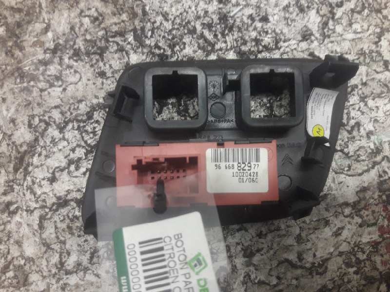Recambio de boton parktronik para citroën c4 lim. seduction referencia OEM IAM 9666882977 10020428 6 PINS