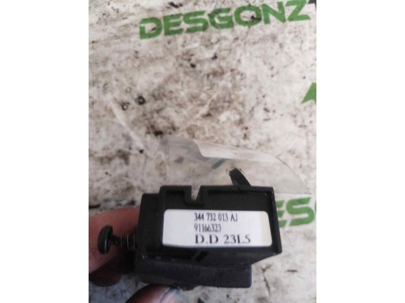 Recambio de mando radio para renault mascott 3.0 diesel referencia OEM IAM 344732013 91166323 