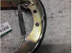 Recambio de zapatas de freno traseras para volkswagen polo (9n1) conceptline referencia OEM IAM  DERECHA  2