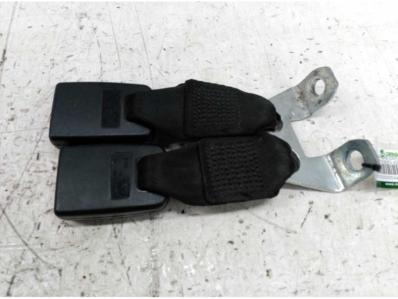 Recambio de enganche cinturon trasero derecho para ford fiesta (cbk) ghia referencia OEM IAM   
