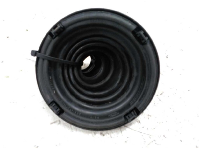 Recambio de fuelle palanca cambios para ford fiesta (cbk) ghia referencia OEM IAM   