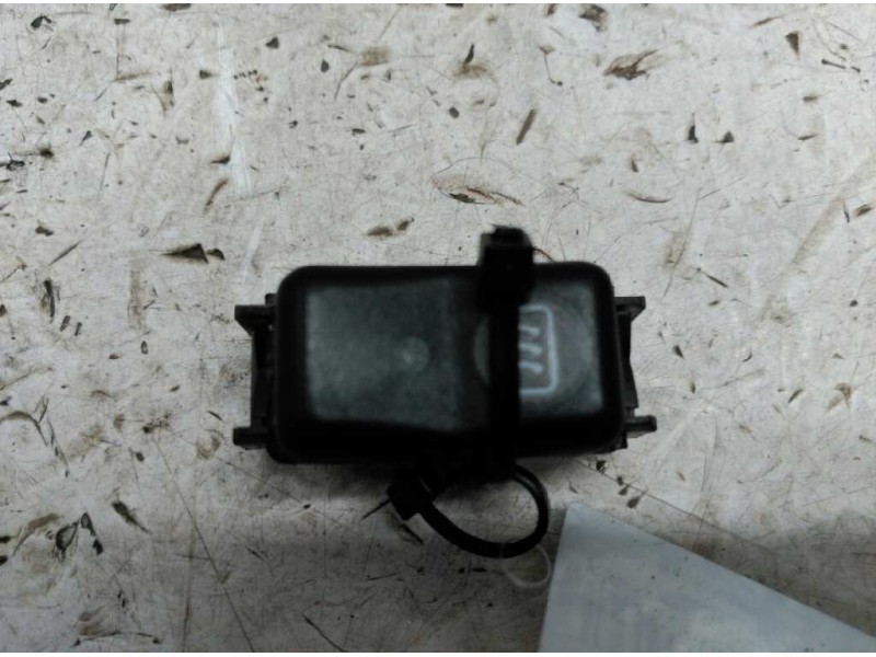 Recambio de boton antivaho para mercedes-benz clase e (w124) berlina e 300 diesel (124.131) referencia OEM IAM   