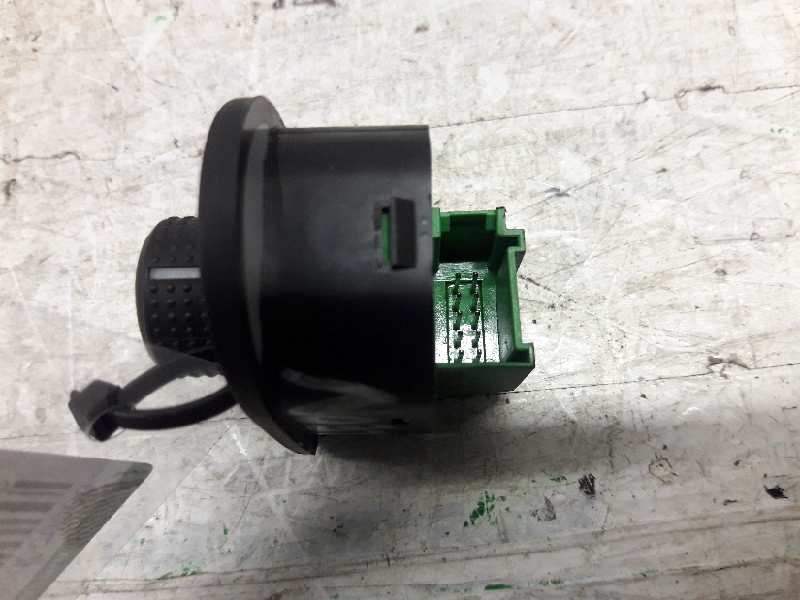 Recambio de boton regulacion retrovisores para seat leon (1m1) stella referencia OEM IAM 1M1959565  