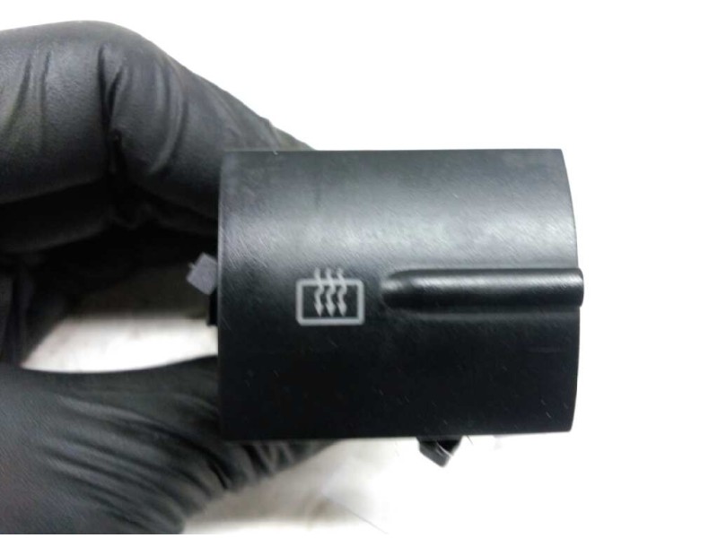 Recambio de boton antivaho para seat toledo (1m2) select referencia OEM IAM 1M1959621  