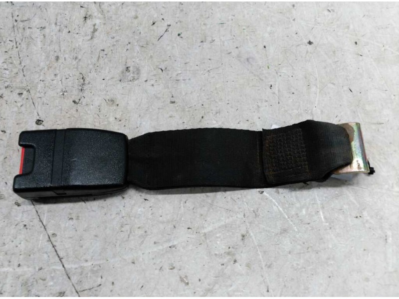 Recambio de enganche cinturon trasero izquierdo para opel frontera a básico referencia OEM IAM   