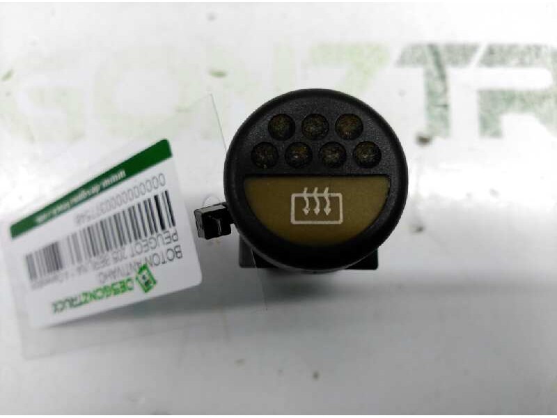 Recambio de boton antivaho para peugeot 205 berlina 1.4 generation referencia OEM IAM   