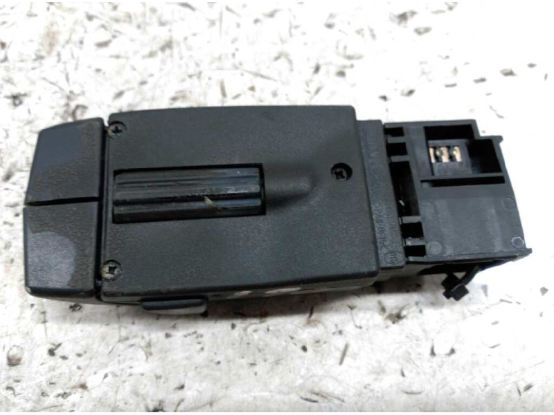 Recambio de mando radio para renault laguna ii grandtour (kg0) referencia OEM IAM 7701049643 34442201AP 