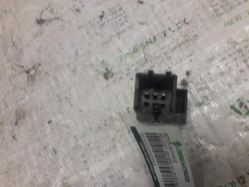 Recambio de boton antivaho para peugeot 406 berlina (s1/s2) sldt referencia OEM IAM  6 PINS 