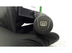 Recambio de boton antivaho para volkswagen passat berlina (3b2) comfortline referencia OEM IAM   