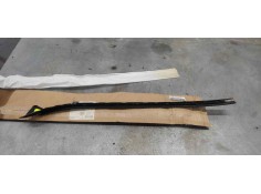 Recambio de moldura luna delantera para mercedes-benz clase e (w212) familiar 1.8 cat referencia OEM IAM A2126901162   2