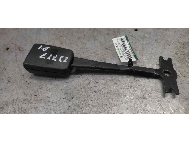 Recambio de enganche de cinturon izquierdo para ford fiesta (cbk) ambiente referencia OEM IAM 2S6AA61208DA  