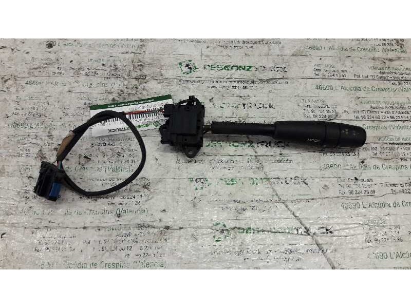 Recambio de mando radio para peugeot 206 berlina xt referencia OEM IAM   