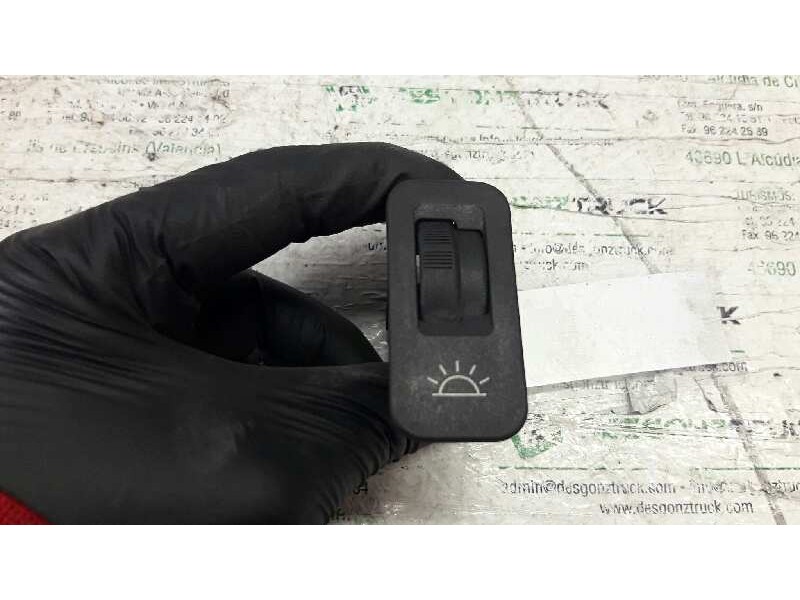 Recambio de regulador intensidad de luz cuadro de instrumentos para peugeot 206 berlina xt referencia OEM IAM   