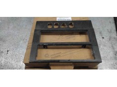 Recambio de guarnecido radio para mercedes-benz clase e (w210) berlina 2.0 16v cat referencia OEM IAM A2106807039  