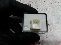 Recambio de mando cierre centralizado para kia carnival ii 2.9 cdri ex referencia OEM IAM 621W04960   2