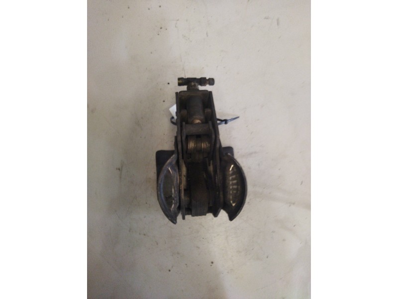 Recambio de cierre cabina derecho para volvo fm 12 asta 2001 12.1 diesel (d12d420) referencia OEM IAM 3986742  