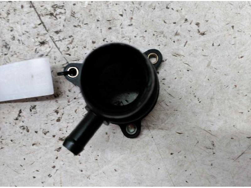 Recambio de pipa termostato para renault megane i berlina hatchback (ba0) 1.6e europa referencia OEM IAM 7700103300  